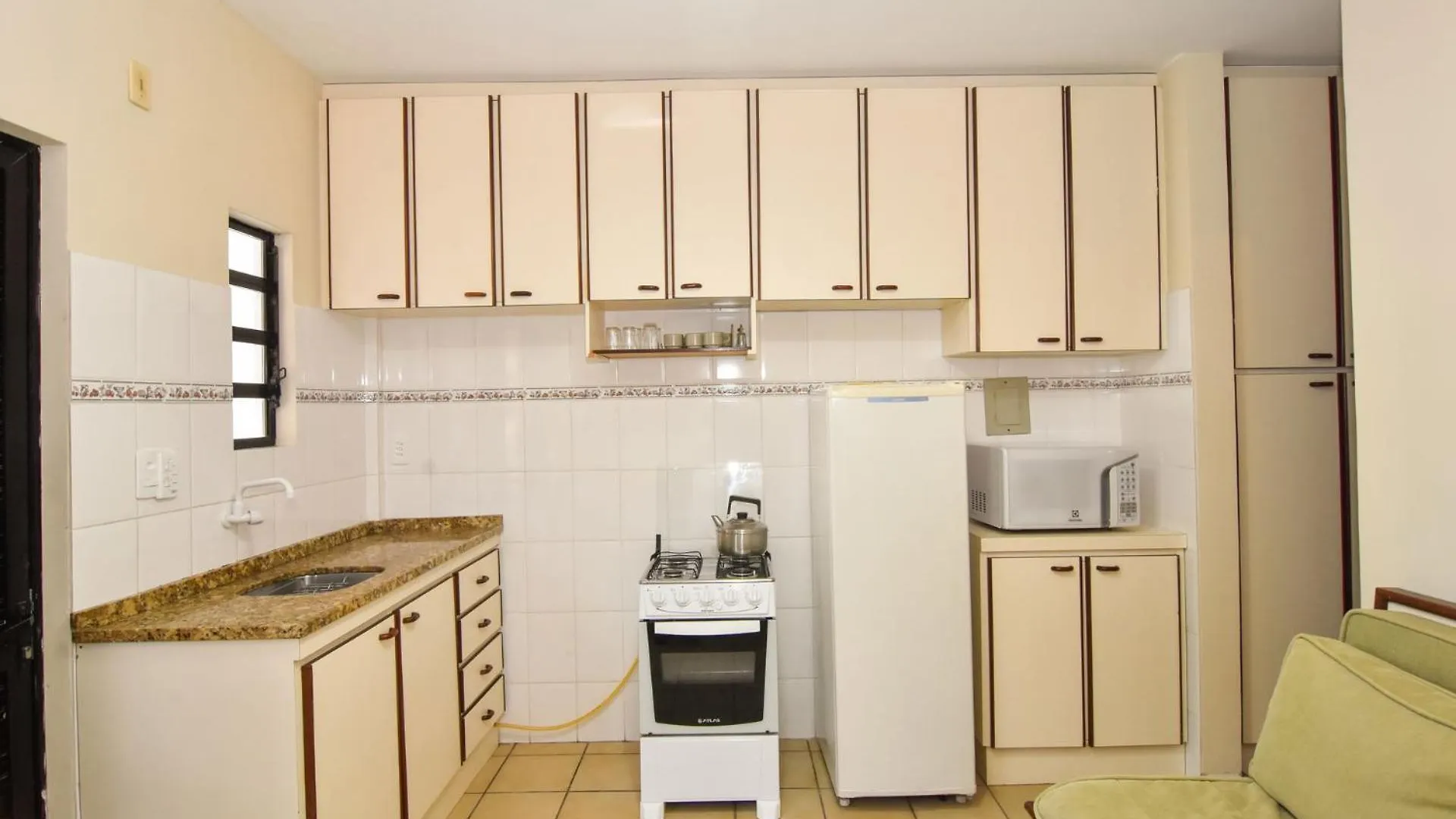 Apartamento térreo em Condomínio Pé na Areia P847 Florianópolis Brésil